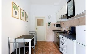 Apartman M&I